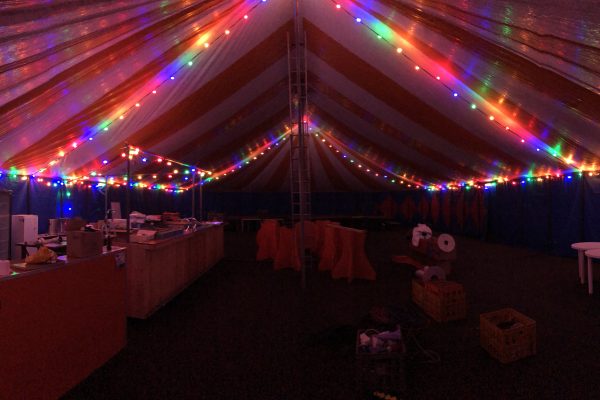 Feesttent Oranjevereniging Wolfheze